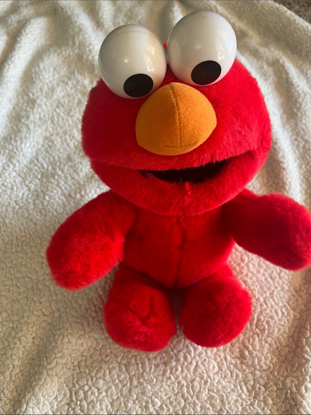 Sesame Street Tickle Me Elmo 1995 Stuffie